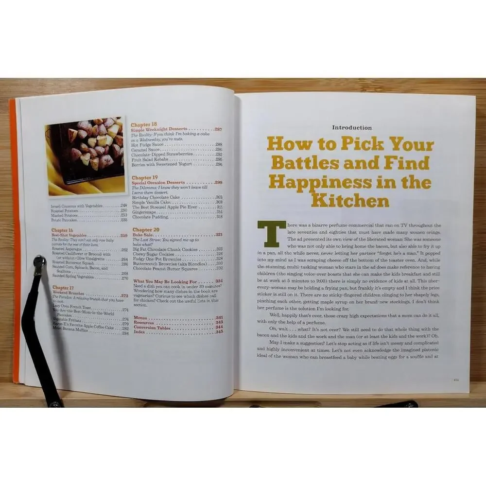 The Mom 100 Cookbook by Katie Workman‎